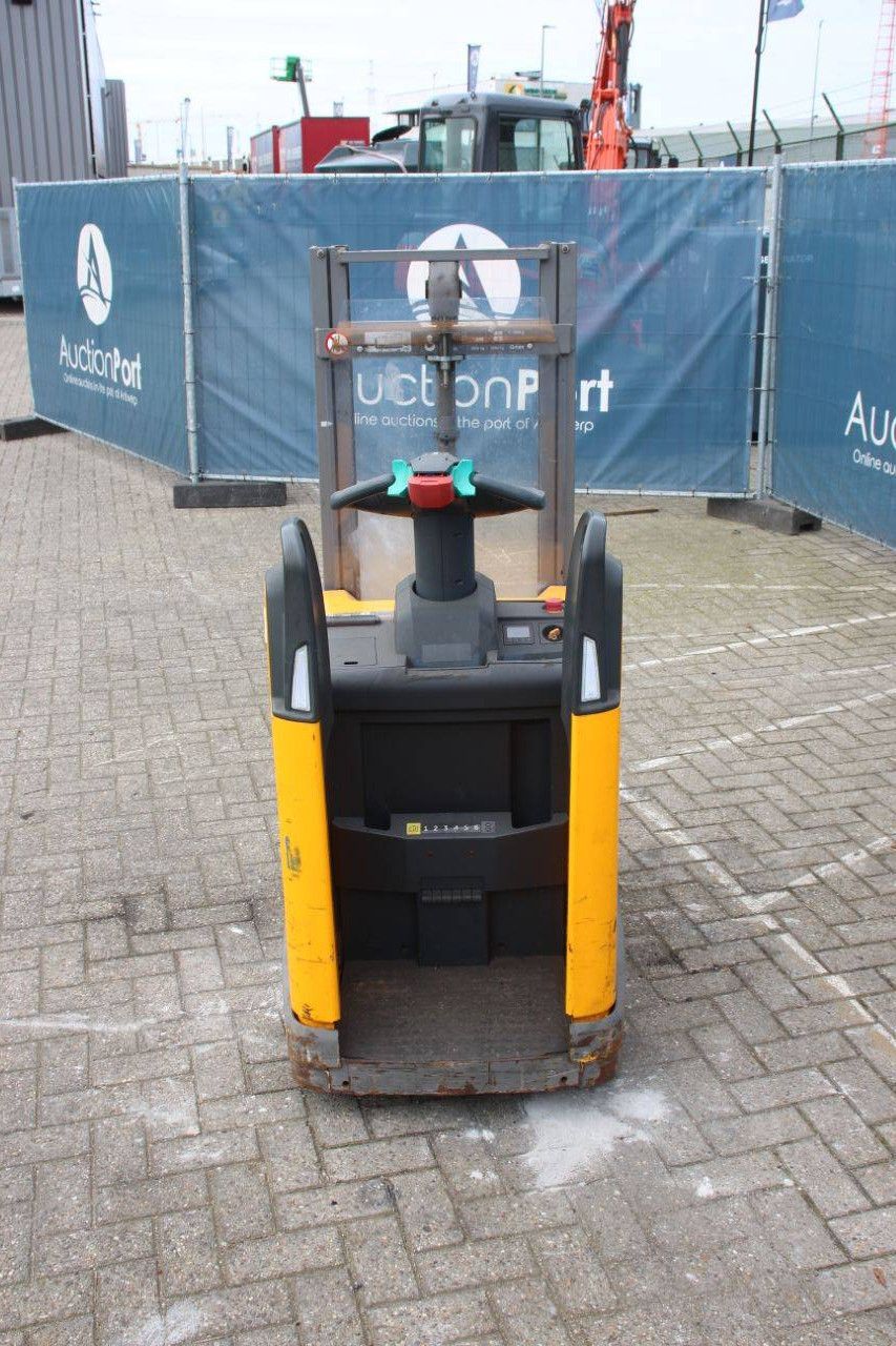 Stacker Jungheinrich Electric 1000kg 2560mm