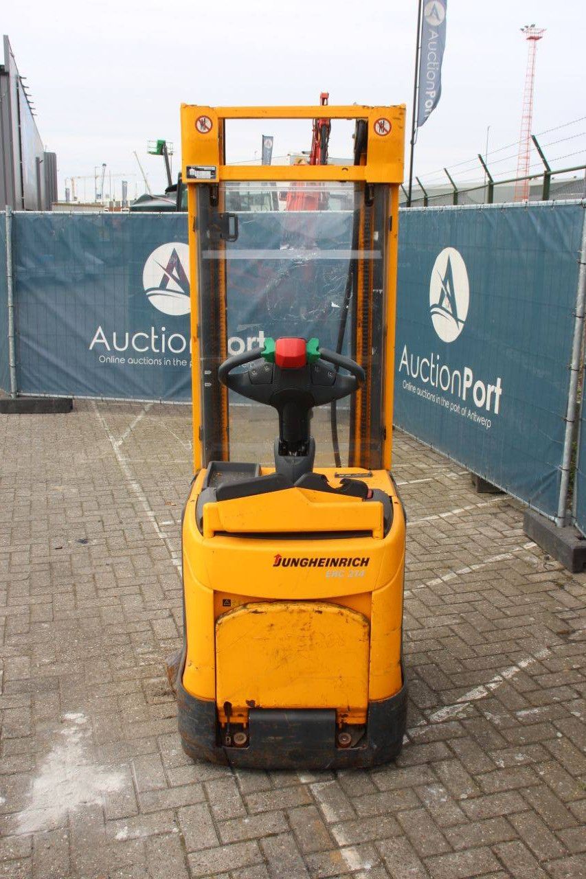Stacker Jungheinrich ERC 214 Electric 1400kg 2012