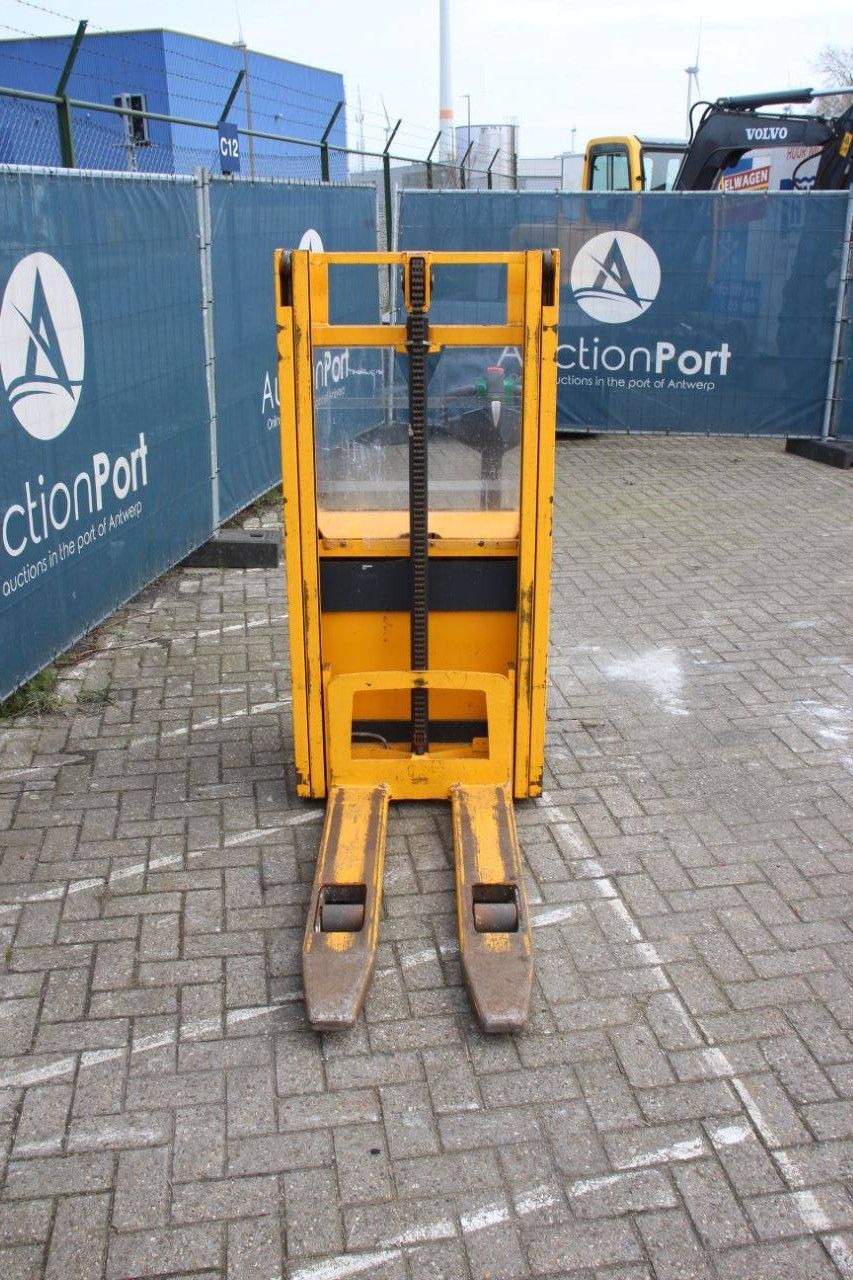 Stapler Jungheinrich EJC 112 Elektro 1200 kg