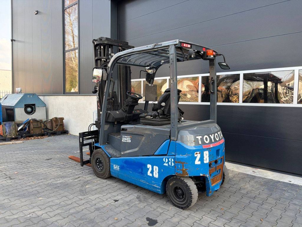 Toyota 8FBMT25 Elektrogabelstapler 2500 kg 2019