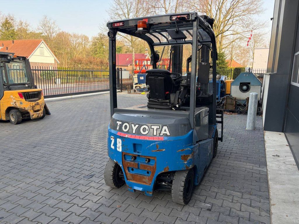 Toyota 8FBMT25 Elektrogabelstapler 2500 kg 2019