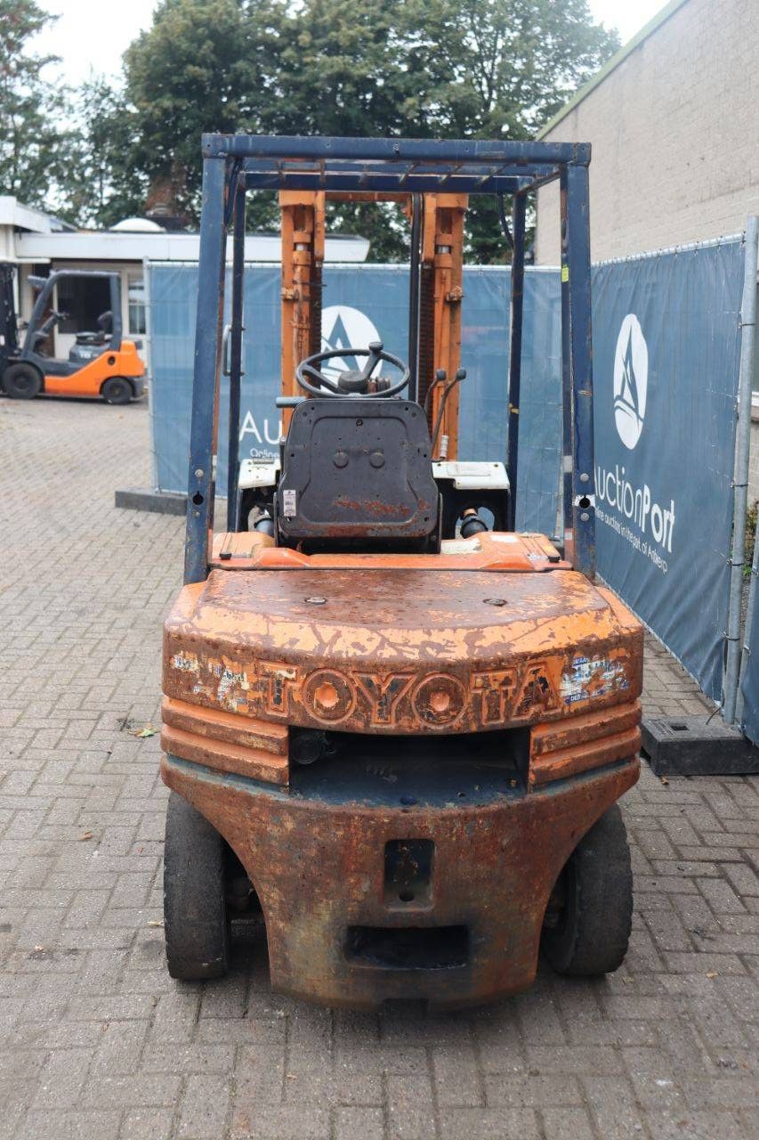 Gabelstapler Toyota 5FD25 Diesel 2500 kg