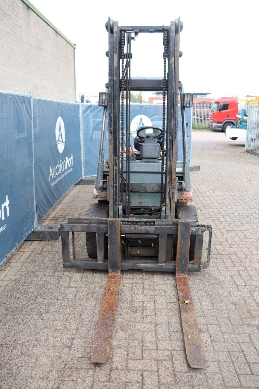 Gabelstapler Toyota 02-7FDF30 Diesel 3000kg 4.0m 2002