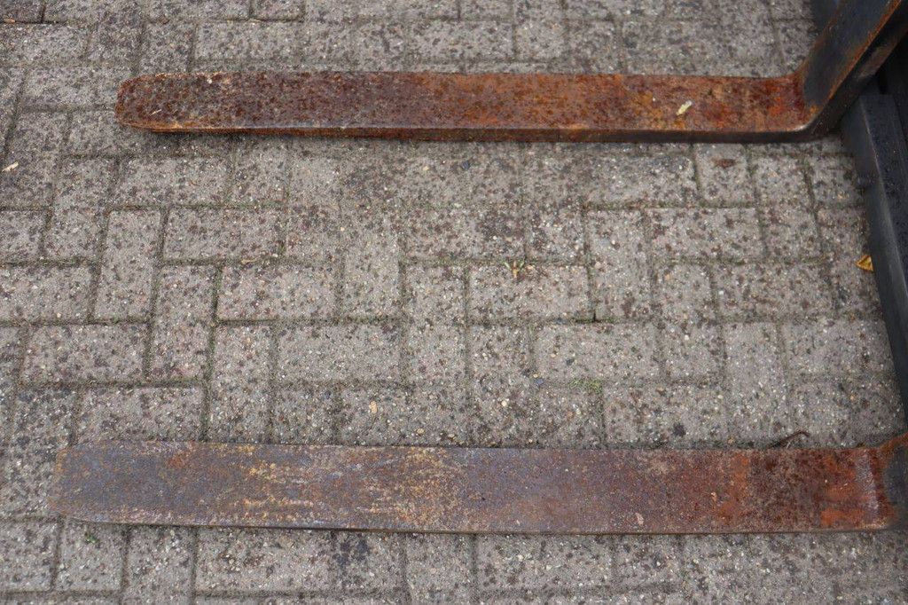 Gabelstapler Toyota 02-7FDF30 Diesel 3000kg 4.0m 2002