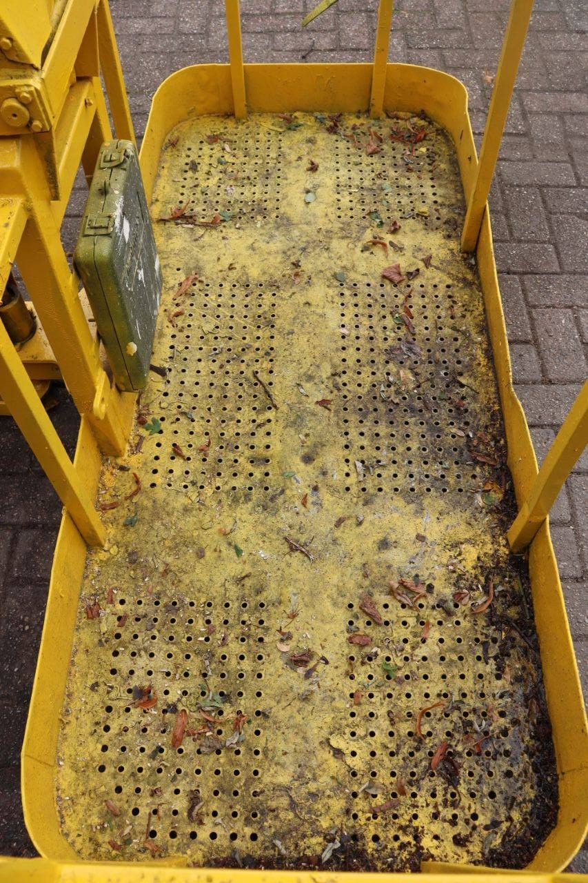 Articulated boom lift Haulotte HA16PX Diesel 16m 2000