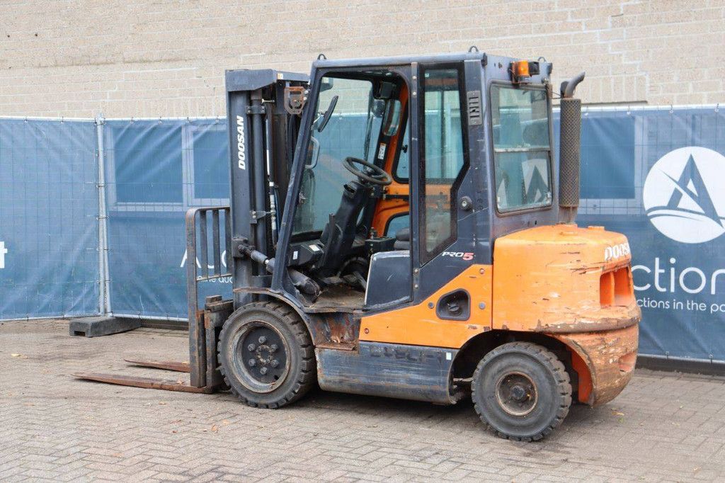 Doosan D30S-5 Diesel Forklift 3000kg 4.73m 2013