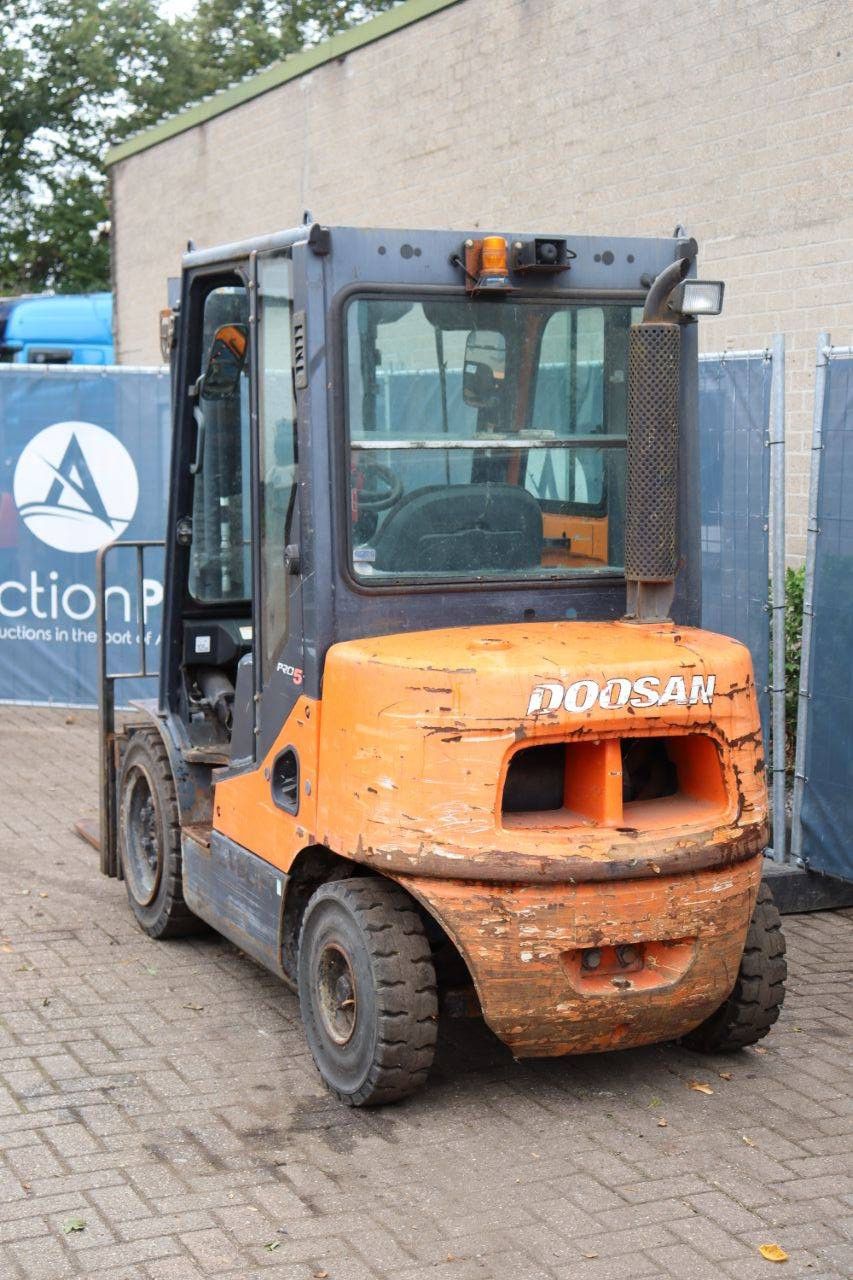 Doosan D30S-5 Diesel Forklift 3000kg 4.73m 2013