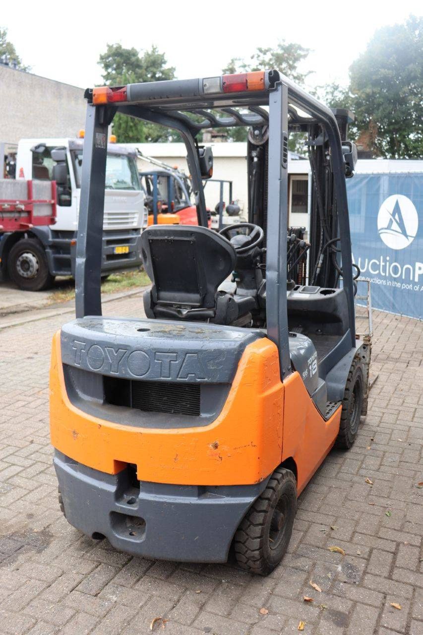 Gabelstapler Toyota 02-8FDF18 Diesel 1750kg 4,7m 2013