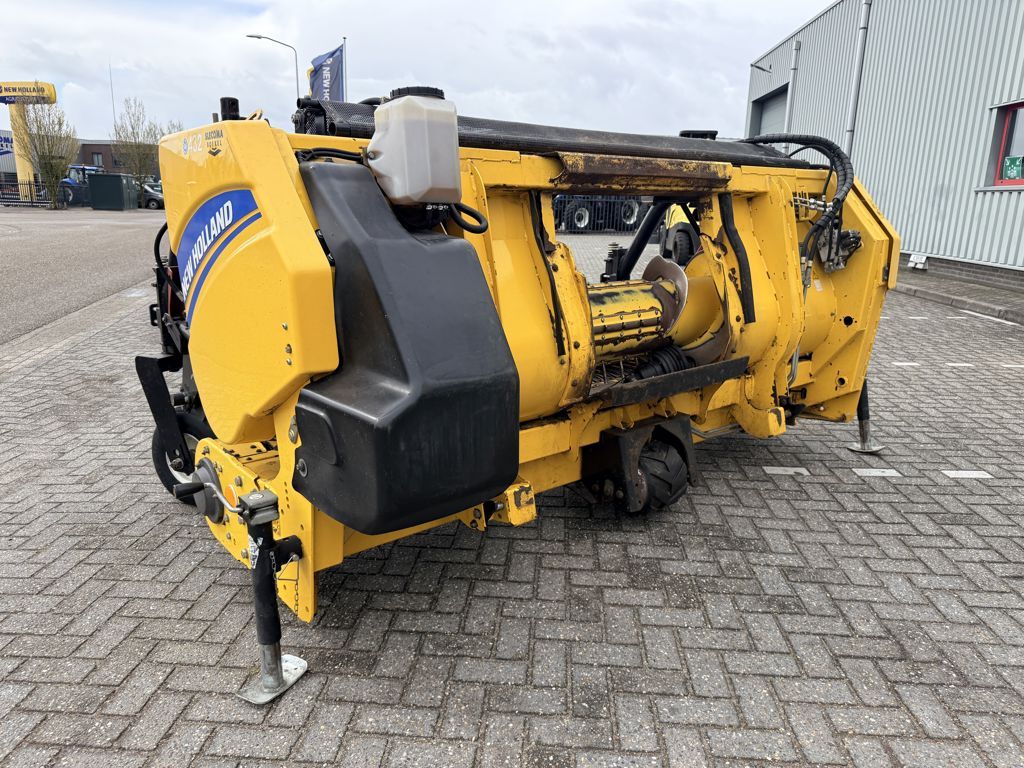 New Holland 273 Gras Pick-up