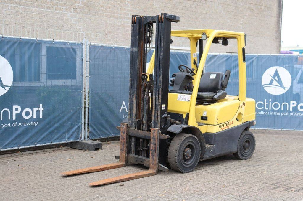 Hyster Gabelstapler H2.5FT Diesel 2480 kg 3,29 m 2006