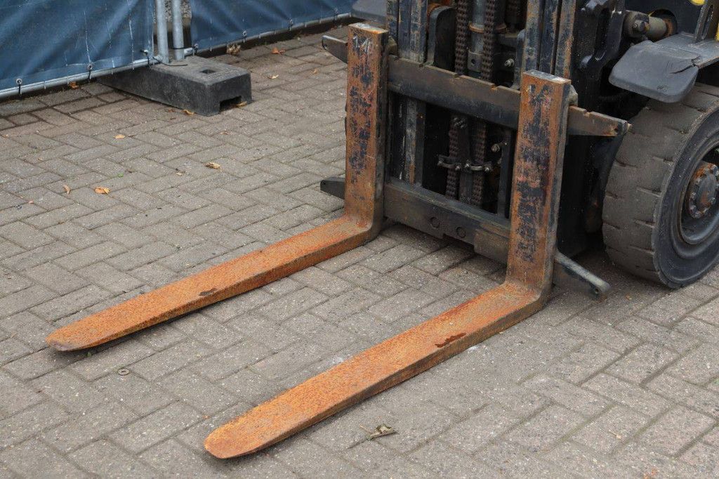 Hyster Gabelstapler H2.5FT Diesel 2480 kg 3,29 m 2006