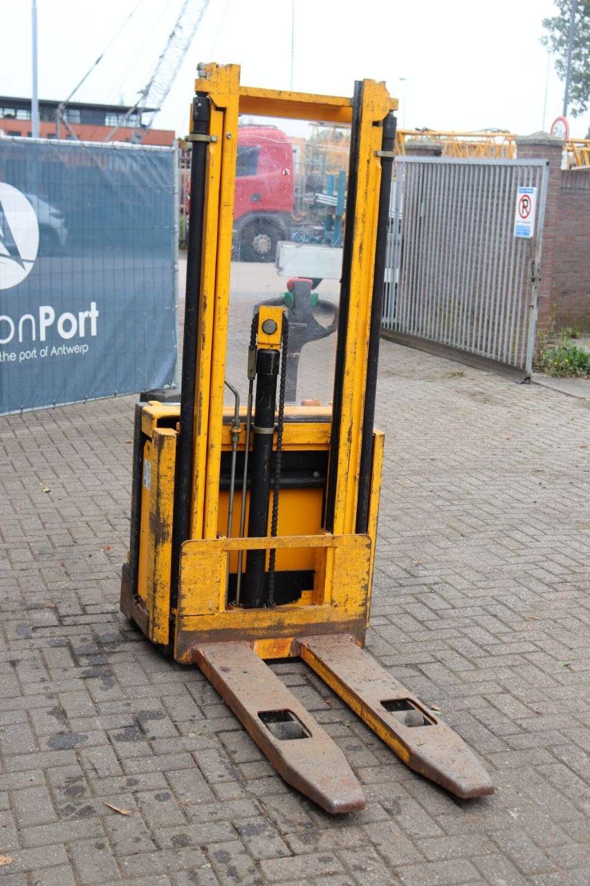 Stacker Jungheinrich E C12 Electric 1200kg 3.2m