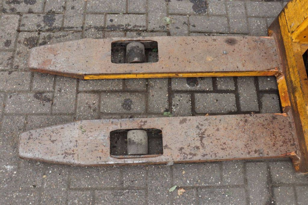 Stacker Jungheinrich E C12 Electric 1200kg 3.2m