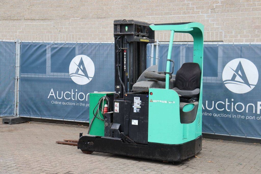 Mitsubishi Elektro-Schubmaststapler 1600 kg 4,8 m 2004