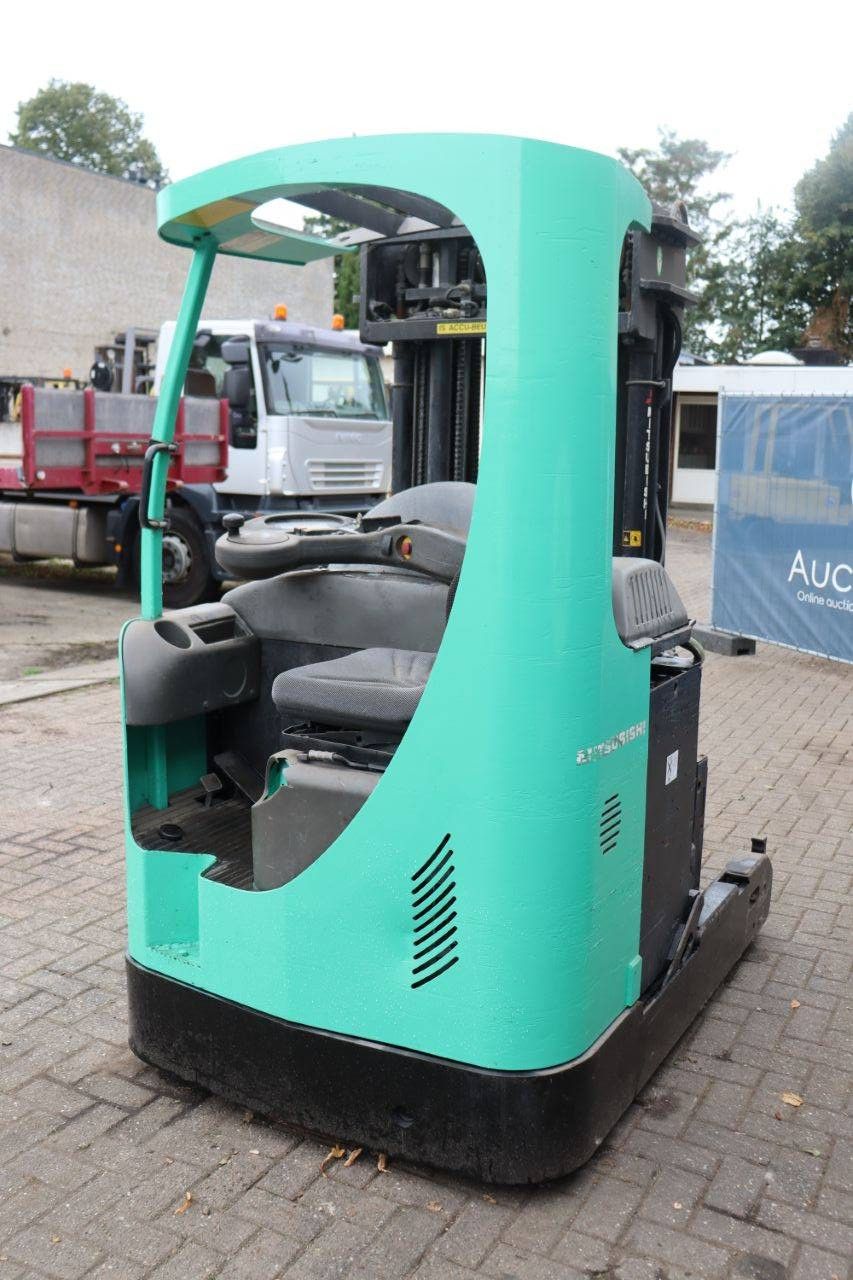 Mitsubishi Elektro-Schubmaststapler 1600 kg 4,8 m 2004