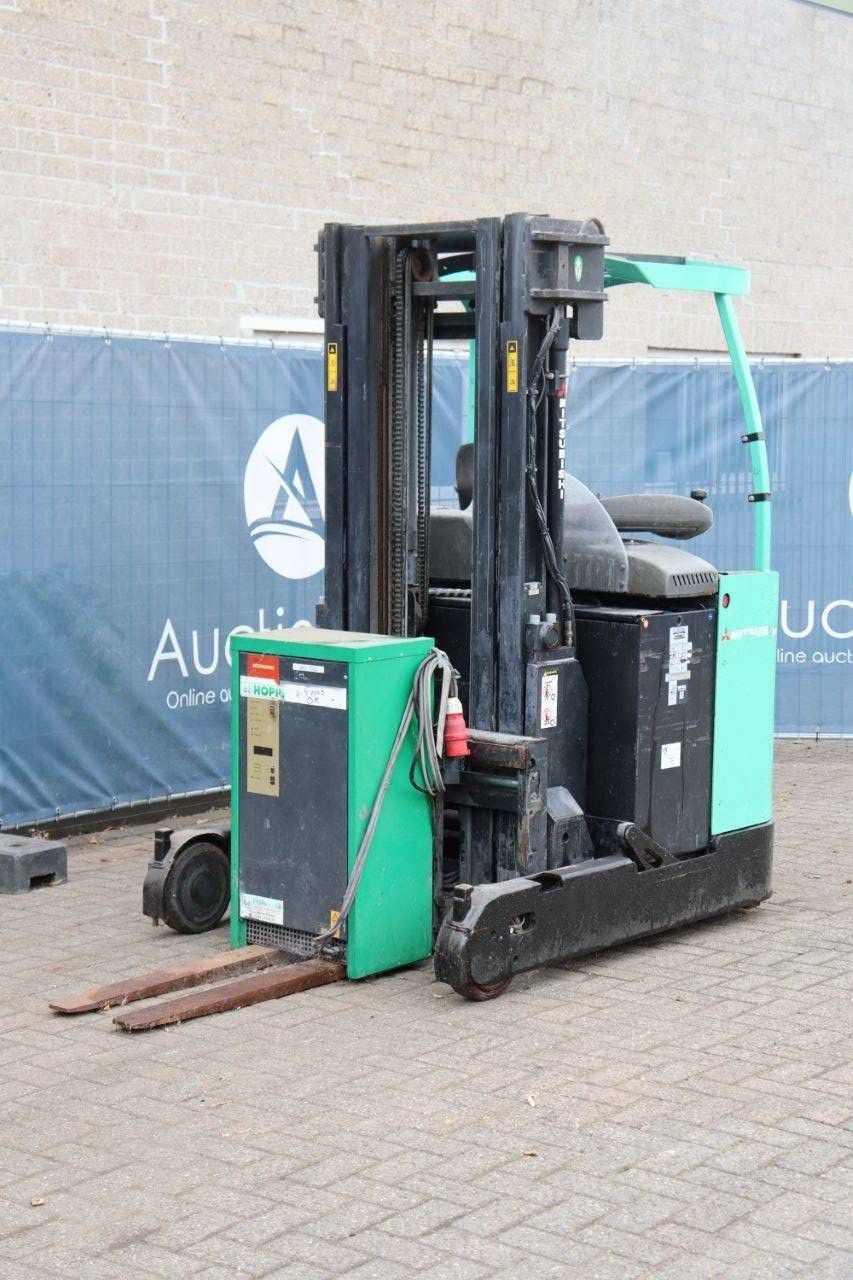 Mitsubishi Elektro-Schubmaststapler 1600 kg 4,8 m 2004