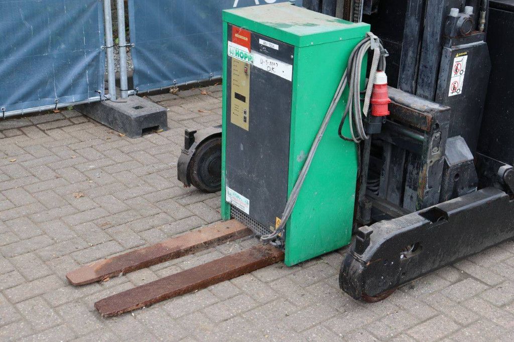 Mitsubishi Elektro-Schubmaststapler 1600 kg 4,8 m 2004