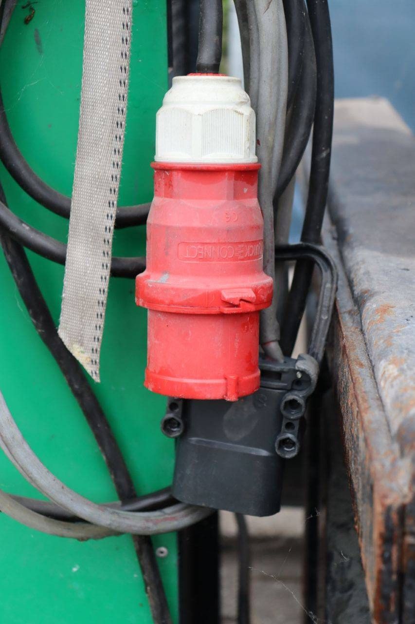 Mitsubishi Elektro-Schubmaststapler 1600 kg 4,8 m 2004