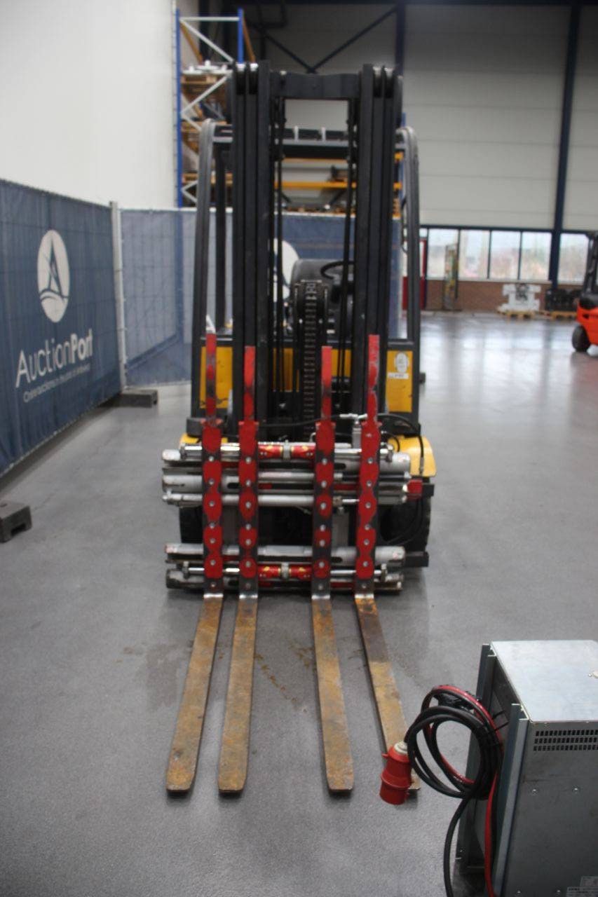 Gabelstapler Jungheinrich EFG-Vac25 Elektro 2500 kg 5,0 m 2003