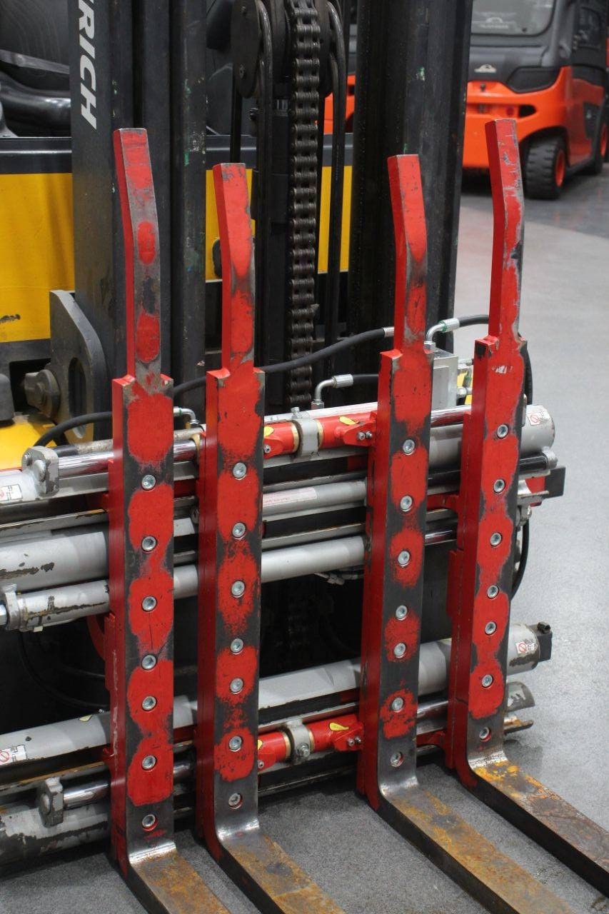 Gabelstapler Jungheinrich EFG-Vac25 Elektro 2500 kg 5,0 m 2003