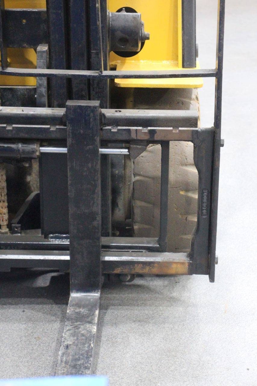 Caterpillar EP25K Elektrogabelstapler 2005