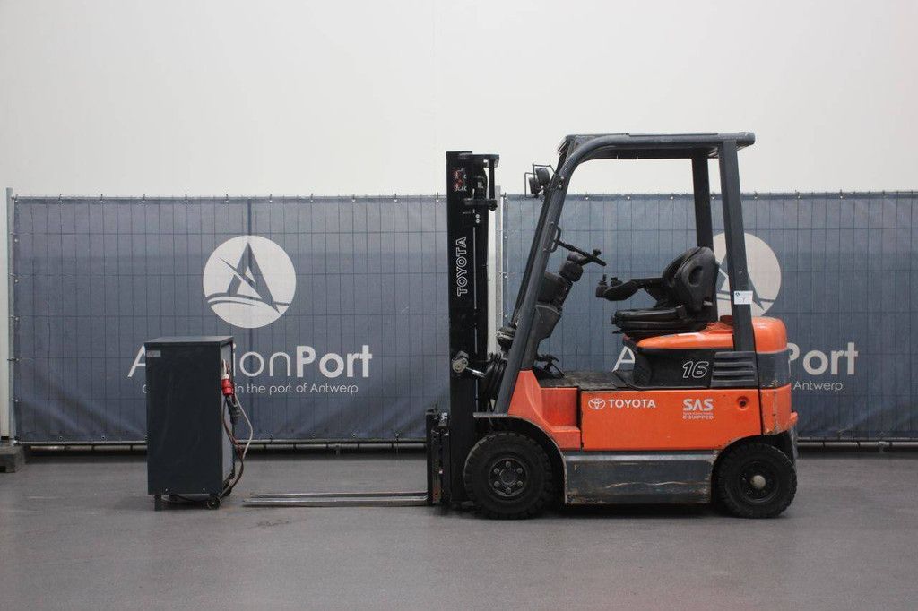 Gabelstapler Toyota 7 FBMF16 Elektro 1600kg 3,3m 2007