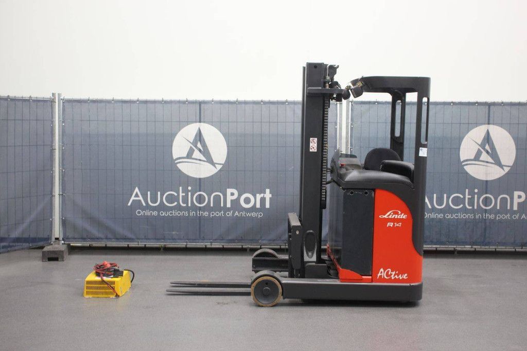 Linde R14 Electric Reach Truck 1400kg 5.09m 2005