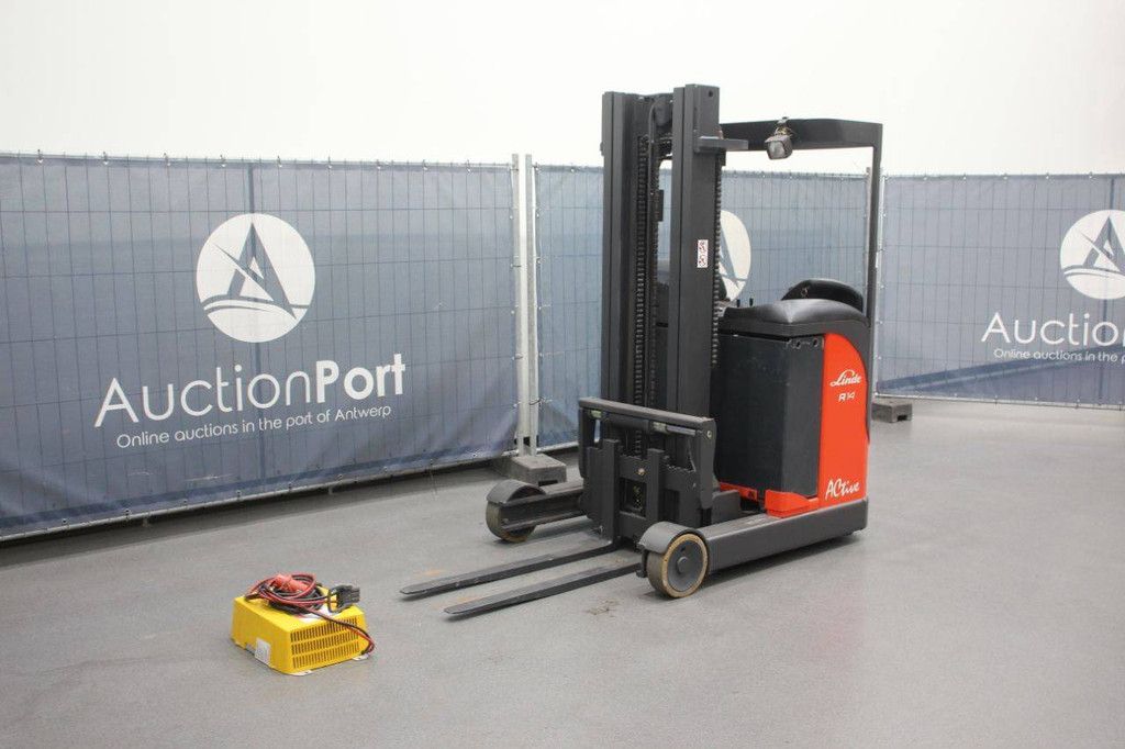 Linde R14 Electric Reach Truck 1400kg 5.09m 2005