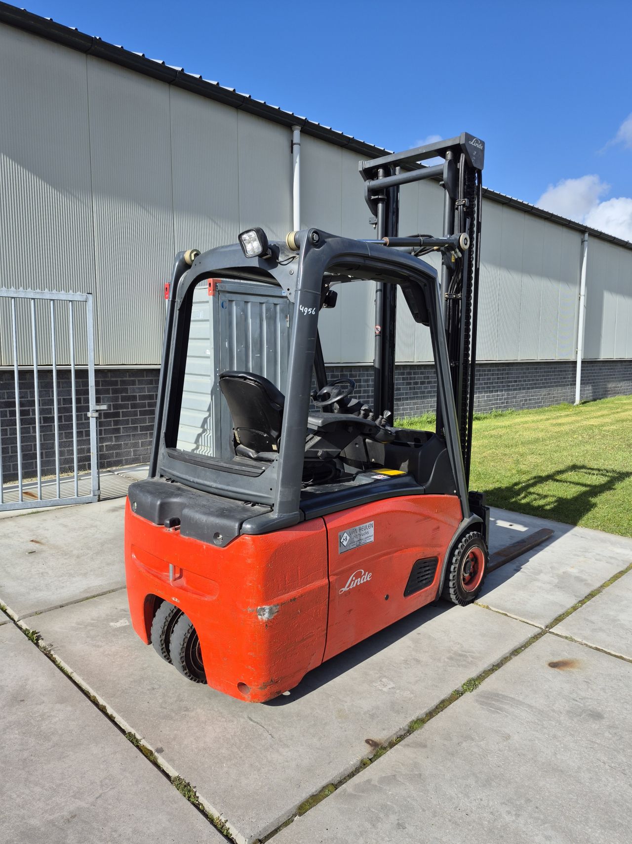 Linde E16L-01 duplo mast sideshift 4.250 mm bj 2008 4767 uur