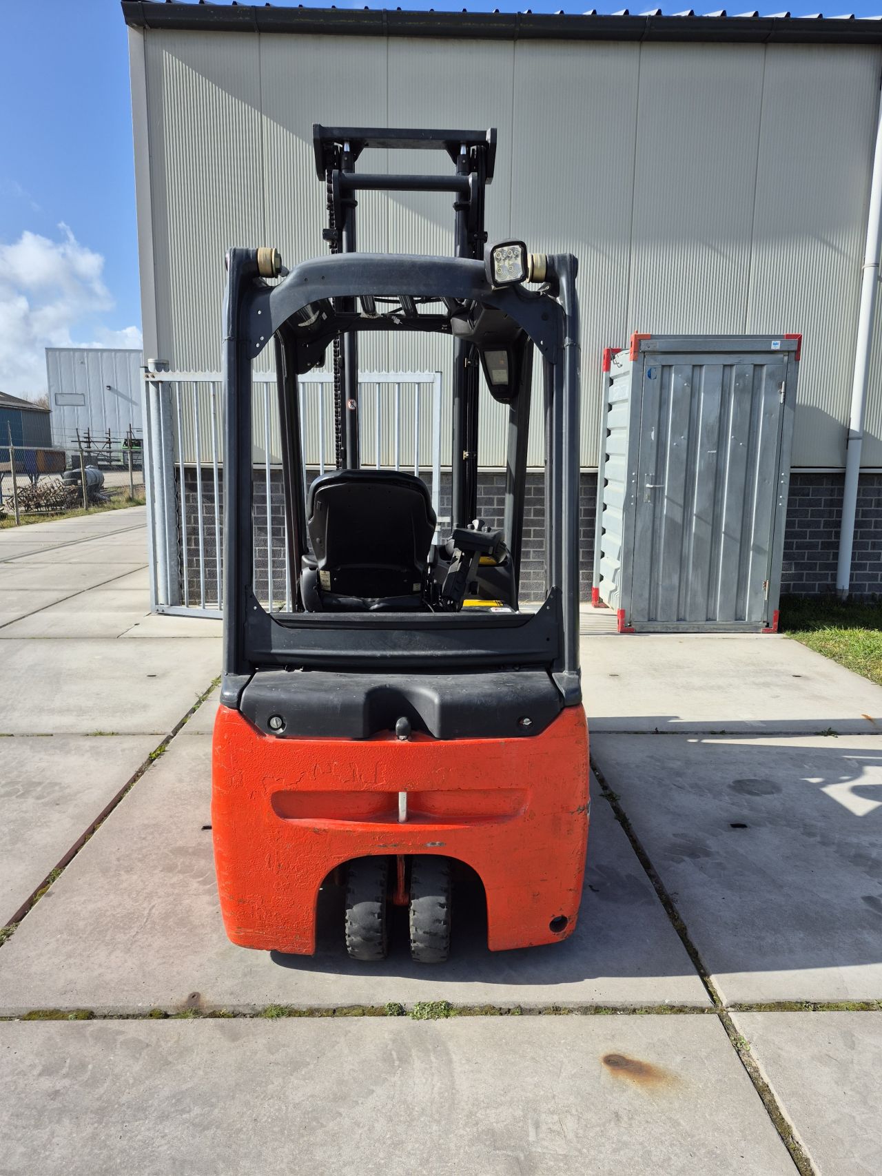 Linde E16L-01 duplo mast sideshift 4.250 mm bj 2008 4767 uur