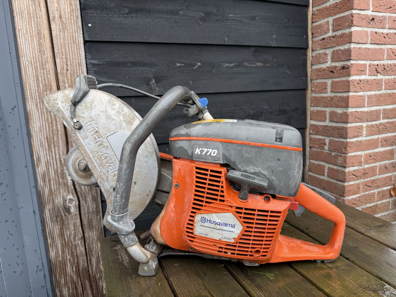 Husqvarna K770 motorslijper, bandenzaag