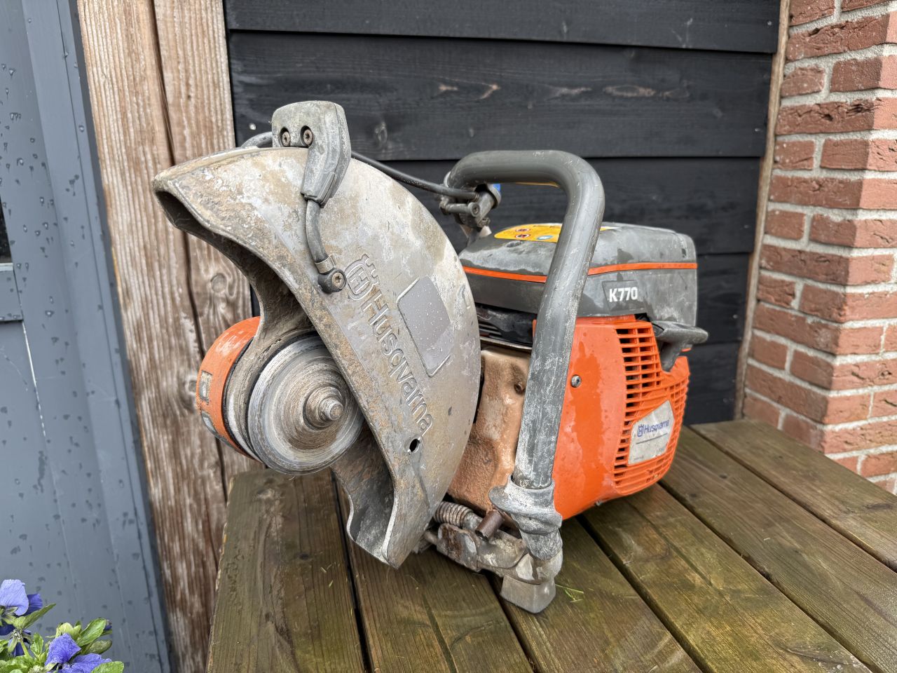 Husqvarna K770 motorslijper, bandenzaag