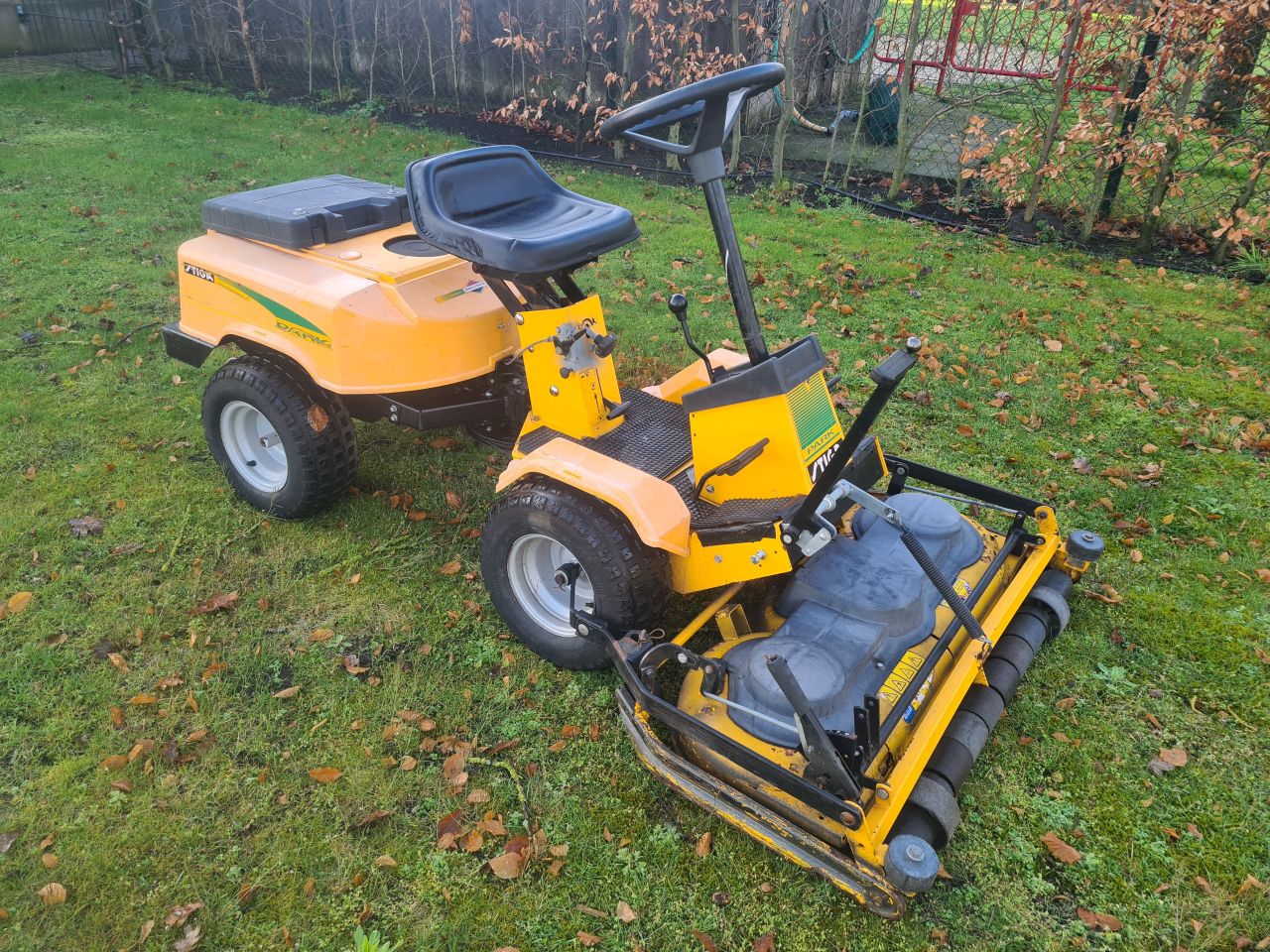 Stiga park frontmaaier mulchmaaier mulch zitmaaier.