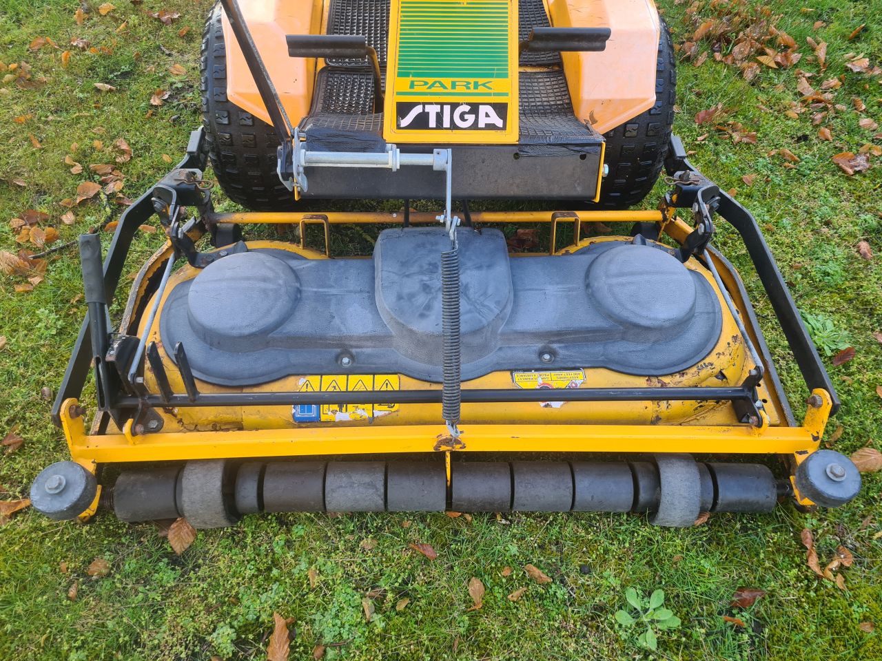 Stiga park frontmaaier mulchmaaier mulch zitmaaier.