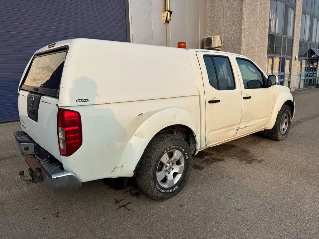 Nissan Navara **4WD-AIRCO-BELGIAN ORIGINE**