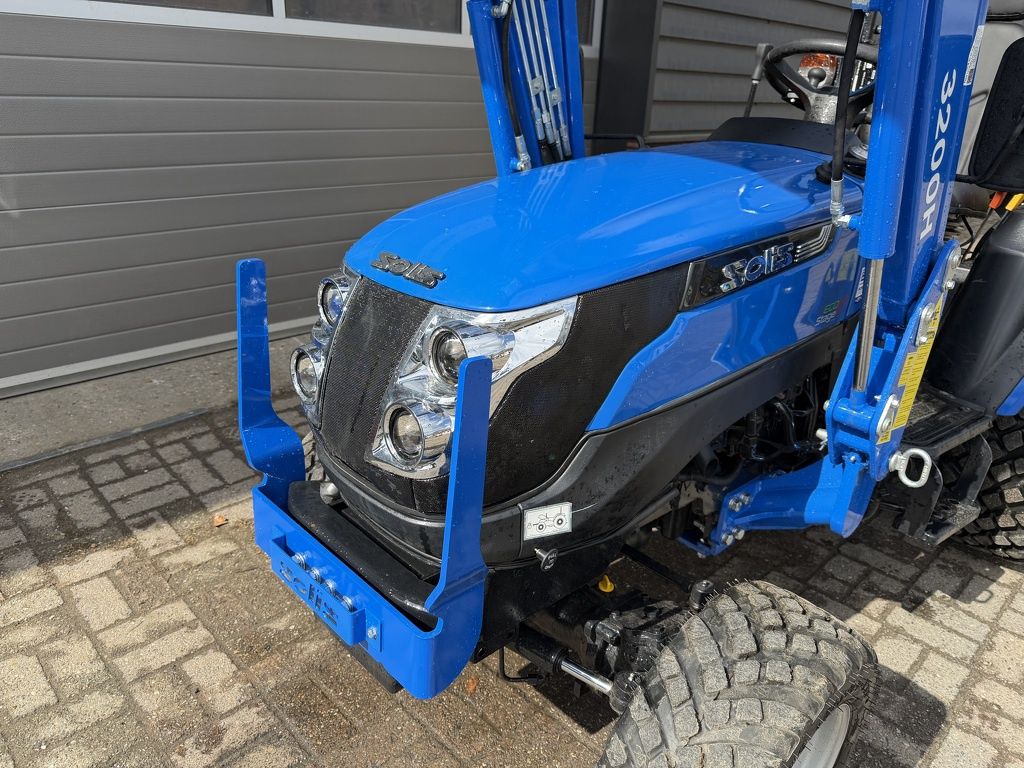 Solis 26 HST minitractor met frontlader BJ 2024 43 uur