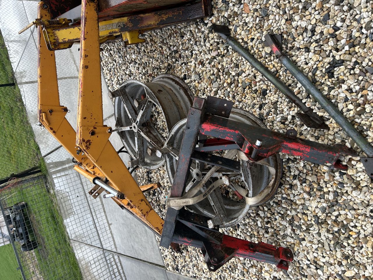 Zeer nette Renault mx65-32 met voorlader (marge)