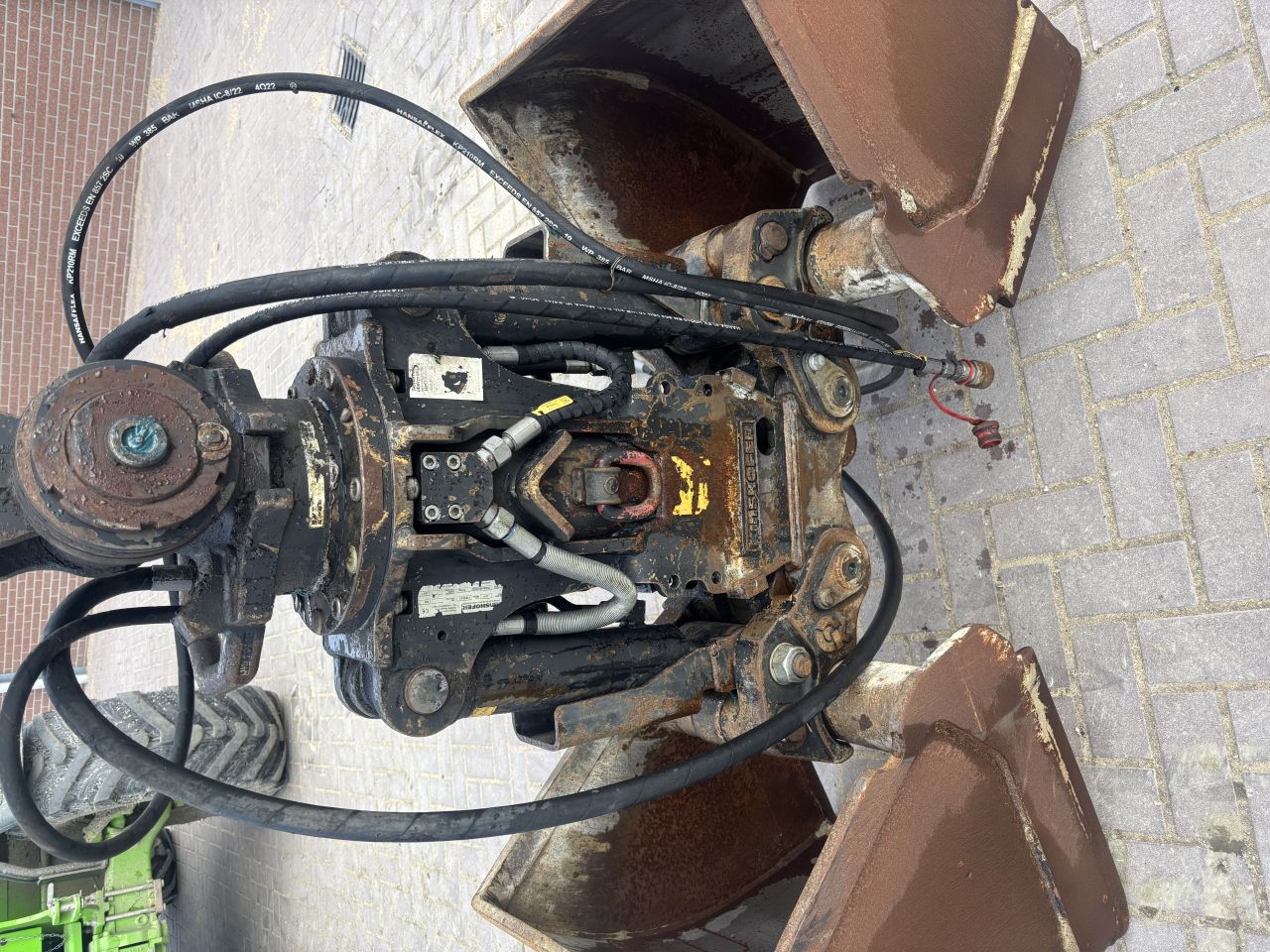 Kinshofer knijperbak met rotator