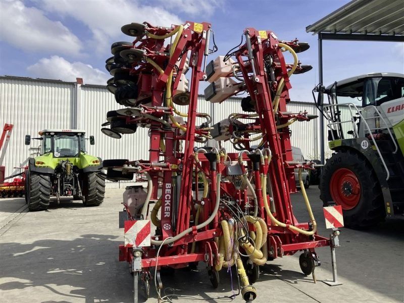 Becker AEROMAT P12 HKT DTE FRONTTANK