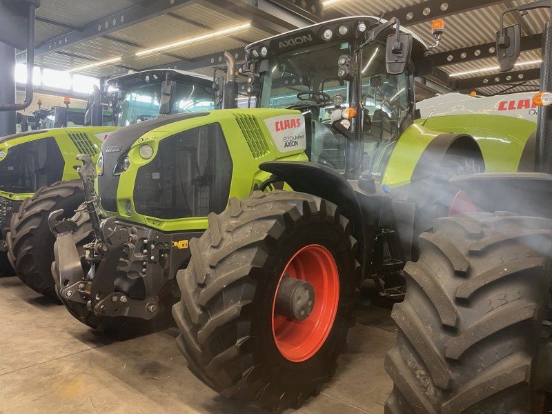 Claas Axion 870 C-MATIC