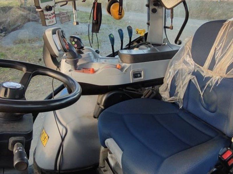 New Holland T6.145DC