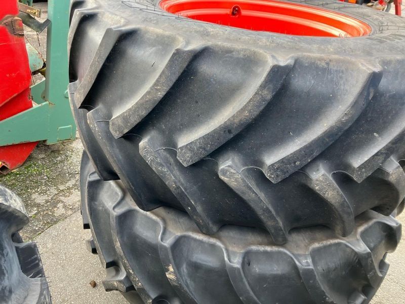 Claas KRS 540/65R28 650/65R38 MITAS