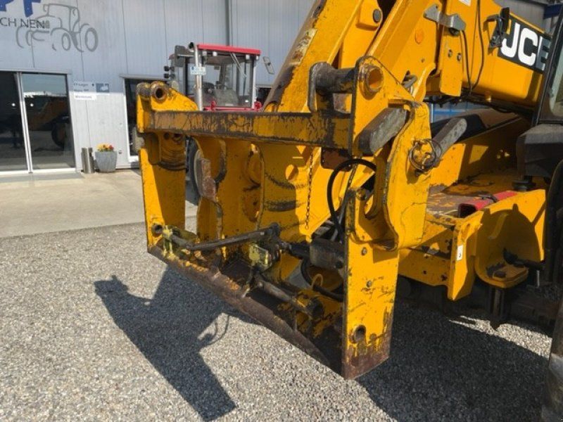 JCB Adapterrahmen Q-Fit Aufnahme 541-70