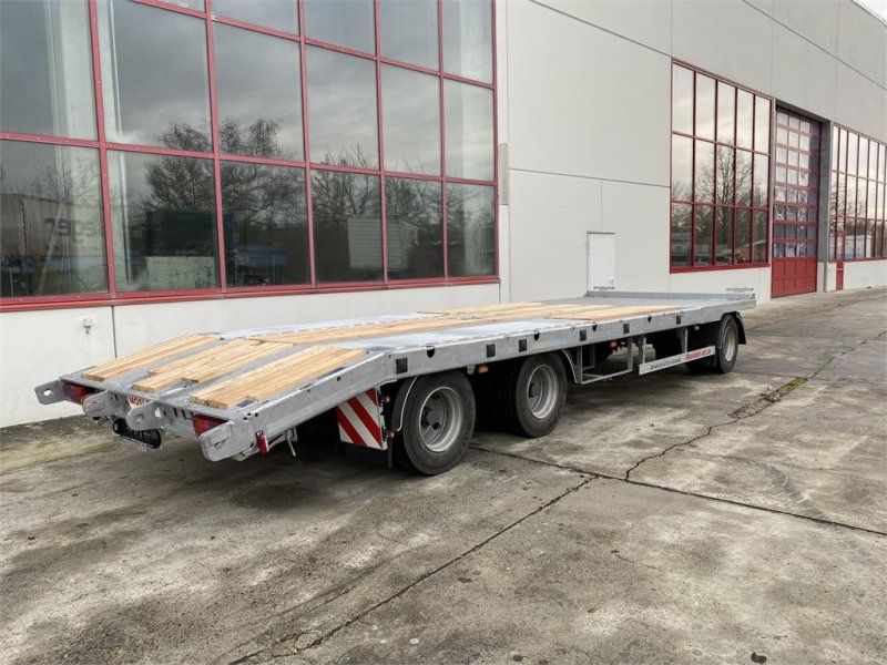 Möslein T 3-8,20 P OR 3 Achs Tieflader gerader Ladefläche