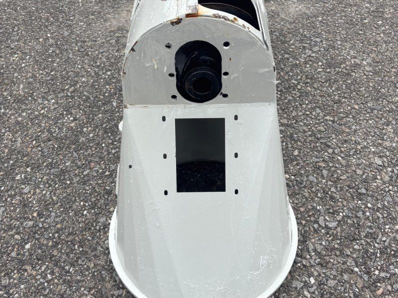 Korntankrohr mit Auslaufschnecke