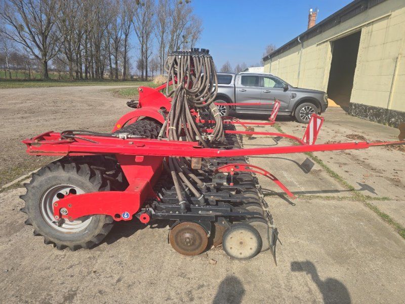 Horsch Pronto 6 AS Säschiene