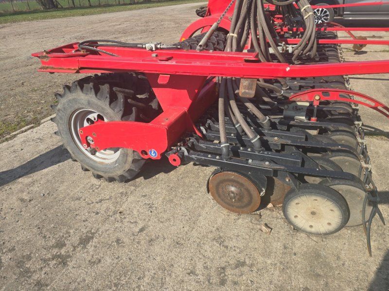 Horsch Pronto 6 AS Säschiene