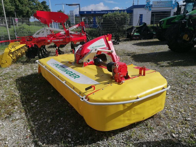 Pöttinger Novacat F 3100