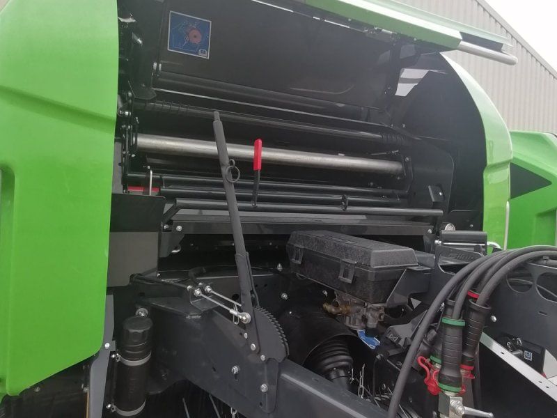 Deutz-Fahr Varimaster 760 ticut