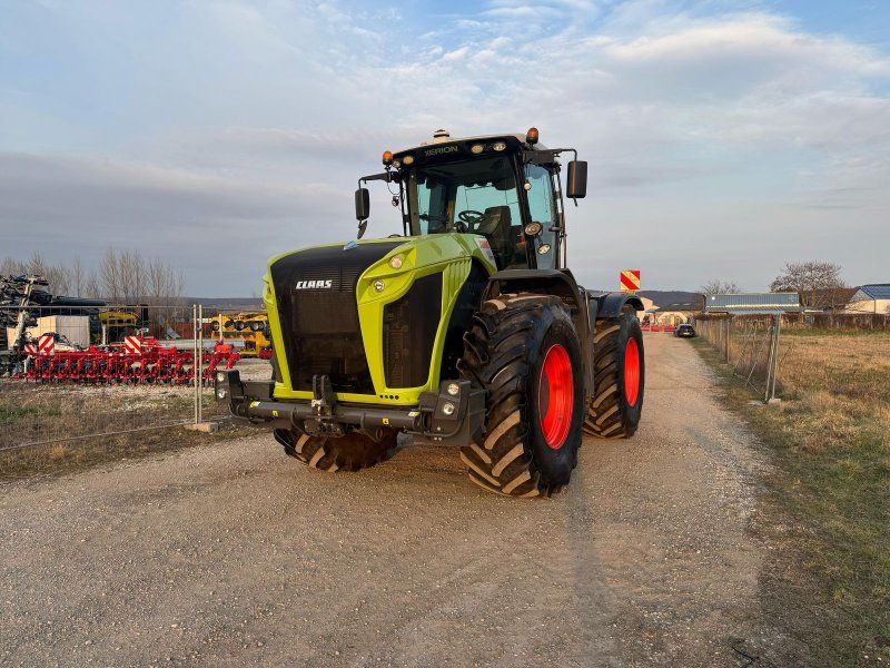 Claas Xerion 5000 Trac VC